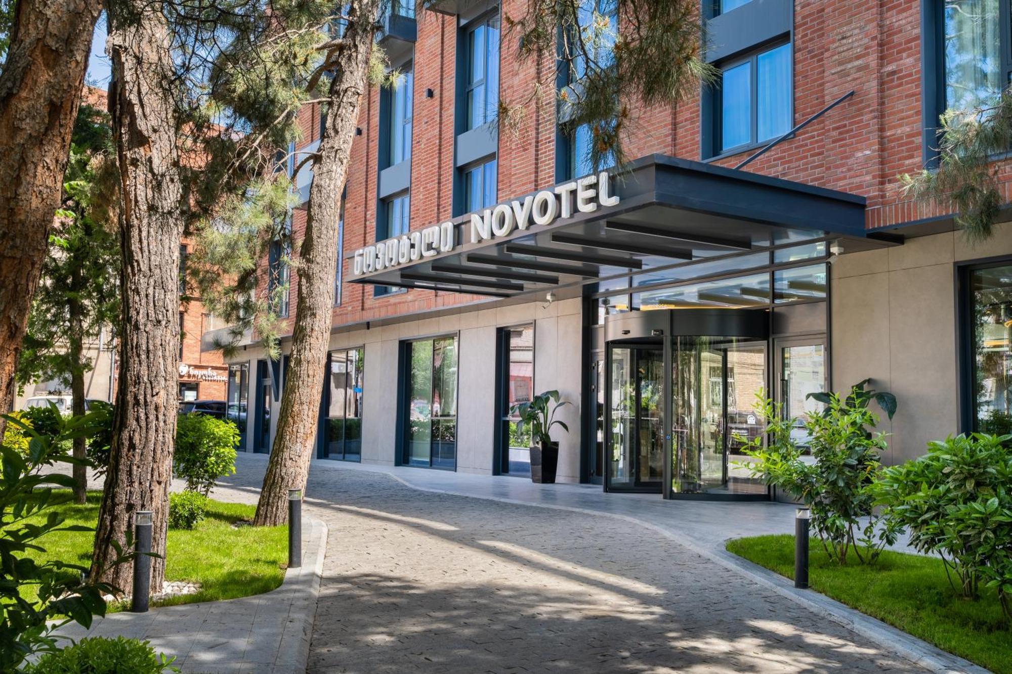 Novotel Tbilisi Center Eksteriør billede